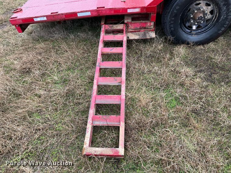 image for item EJ0171 2020 Holt Trailer Mfg. equipment trailer