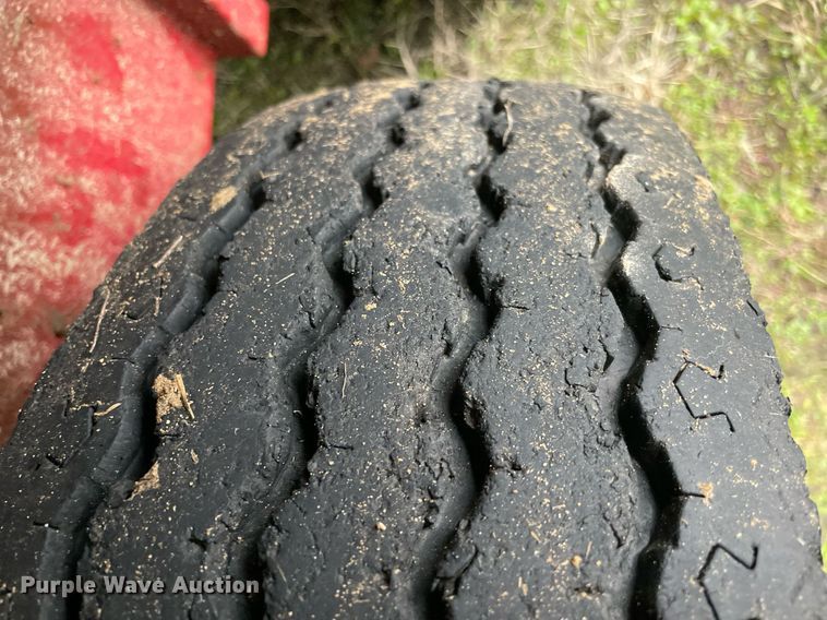 image for item EJ0171 2020 Holt Trailer Mfg. equipment trailer