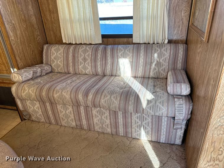 image for item EK9912 1989 Kit Espre camper