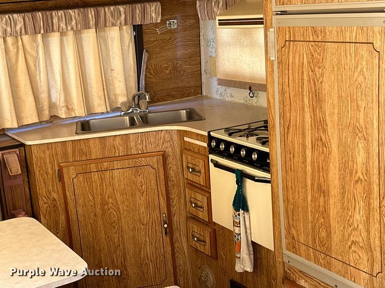 image for item EK9912 1989 Kit Espre camper