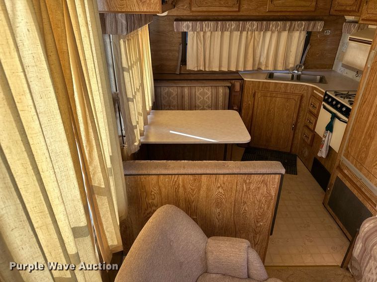 image for item EK9912 1989 Kit Espre camper