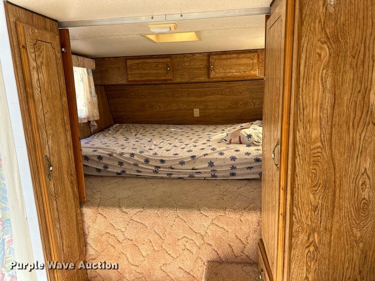 image for item EK9912 1989 Kit Espre camper