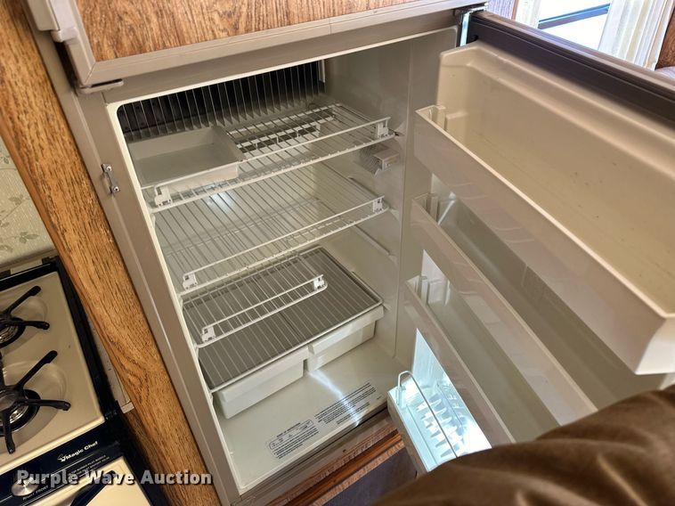 image for item EK9912 1989 Kit Espre camper