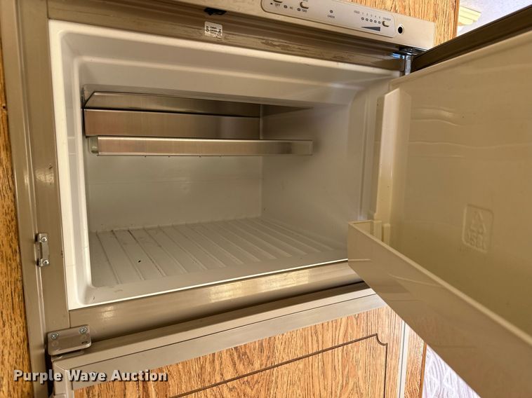 image for item EK9912 1989 Kit Espre camper