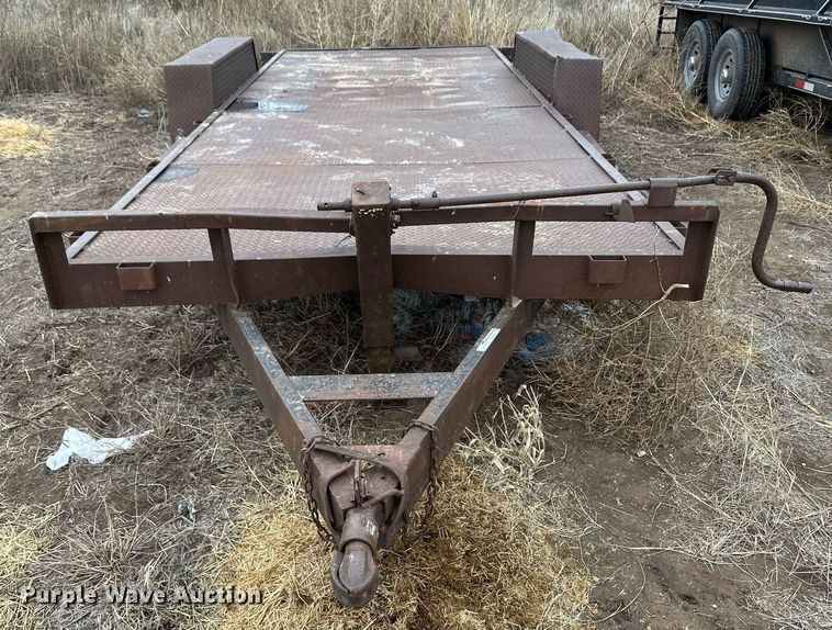 image for item EK9951 1998 Load Trail utility trailer