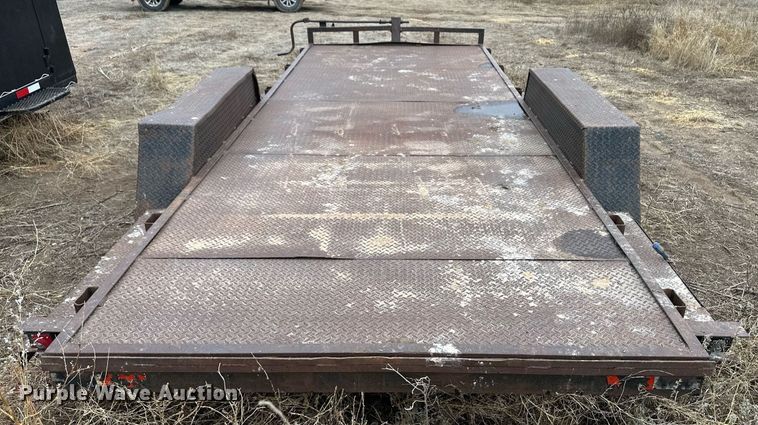 image for item EK9951 1998 Load Trail utility trailer