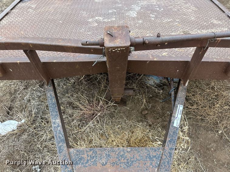 image for item EK9951 1998 Load Trail utility trailer