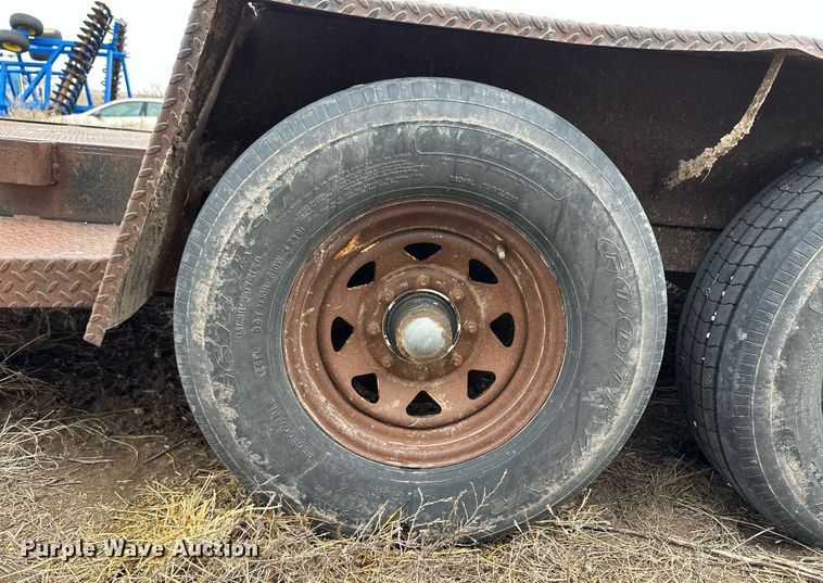 image for item EK9951 1998 Load Trail utility trailer