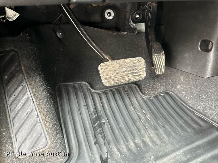 image for item IB9334 2022 Chevrolet Silverado 2500HD  Crew Cab pickup truck