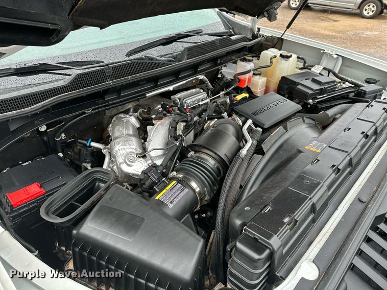 image for item IB9334 2022 Chevrolet Silverado 2500HD  Crew Cab pickup truck