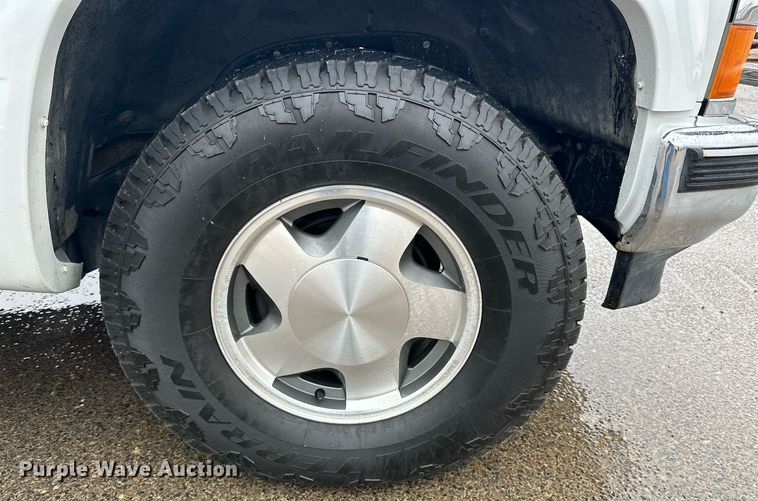 image for item IB9335 1999 Chevrolet Tahoe SUV