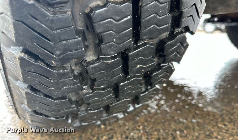 image for item IB9335 1999 Chevrolet Tahoe SUV