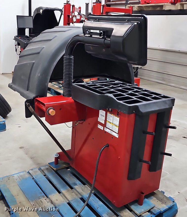 image for item IO9817 Coats 1250  tire balancer