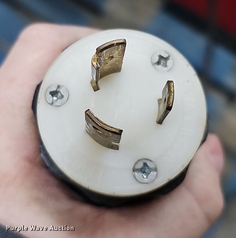 image for item IO9817 Coats 1250  tire balancer