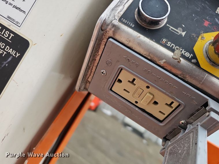 image for item IO9818 2019 Snorkel TM12E vertical lift