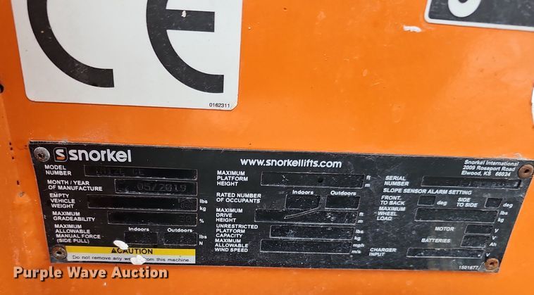 image for item IO9818 2019 Snorkel TM12E vertical lift