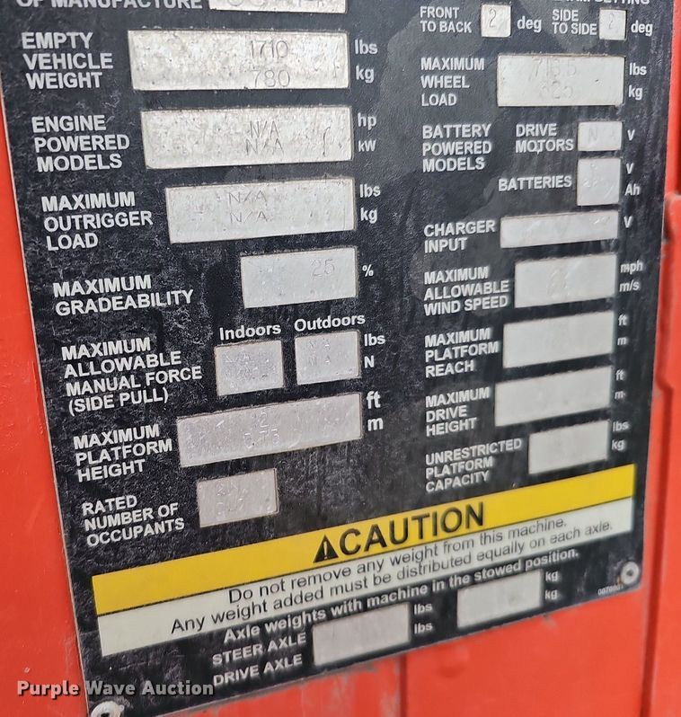 image for item IO9819 2014 Snorkel TM12 vertical lift