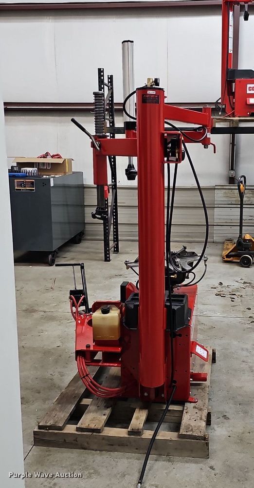 Coats X Series 70XAH3 rim clamp tire machine in Papillion, NE Item