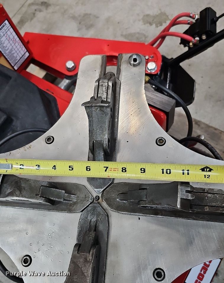 image for item IO9822 Coats X Series 70X-AH-3 rim clamp tire machine 