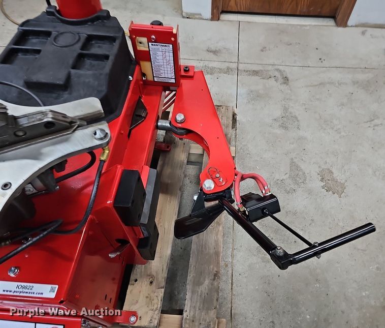 image for item IO9822 Coats X Series 70X-AH-3 rim clamp tire machine 