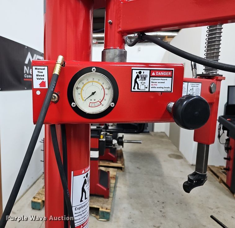 image for item IO9822 Coats X Series 70X-AH-3 rim clamp tire machine 