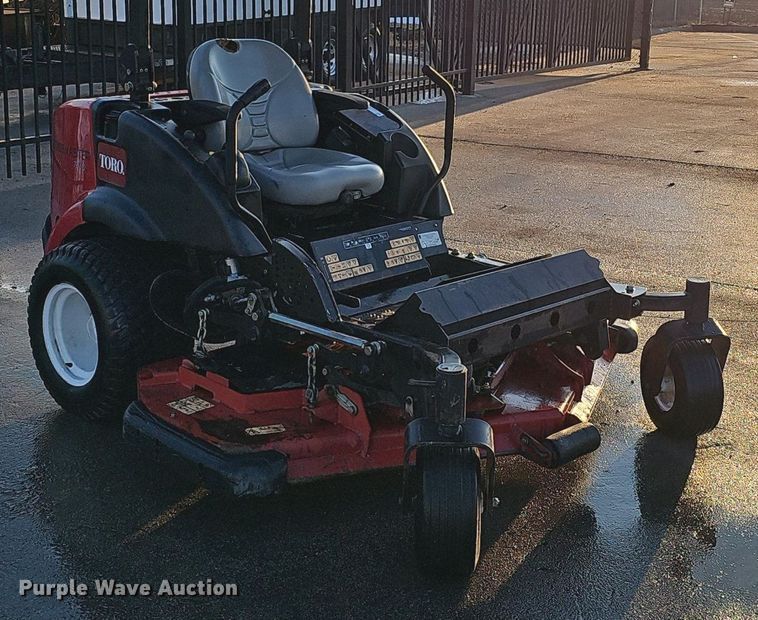 image for item IO9836 Toro  Groundsmaster 7200  ZTR lawn mower