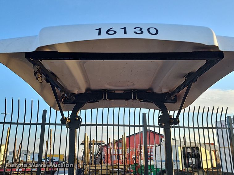 image for item IO9836 Toro  Groundsmaster 7200  ZTR lawn mower