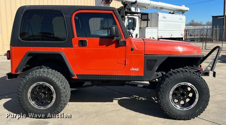 image for item JT9035 2005 Jeep  Wrangler  SUV