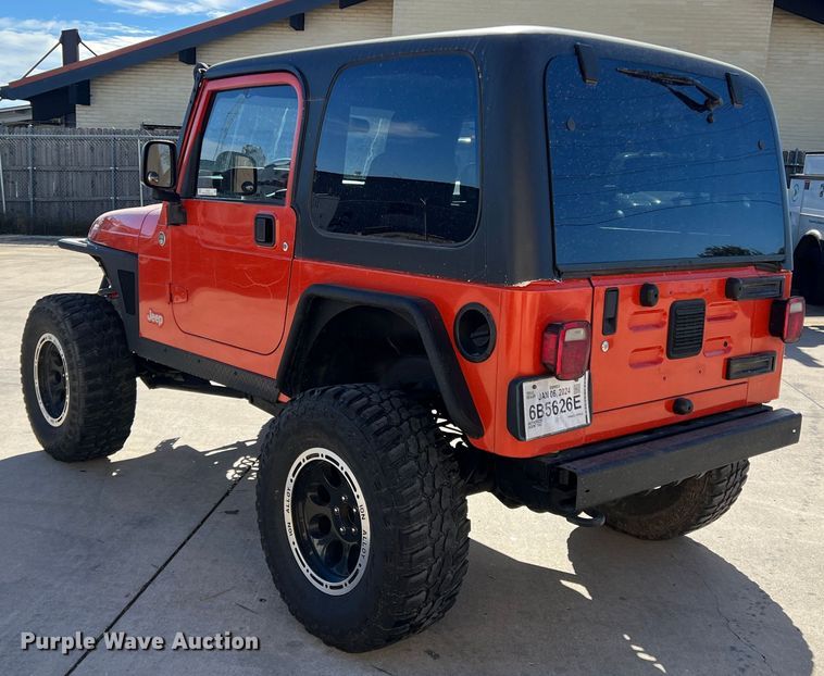 image for item JT9035 2005 Jeep  Wrangler  SUV