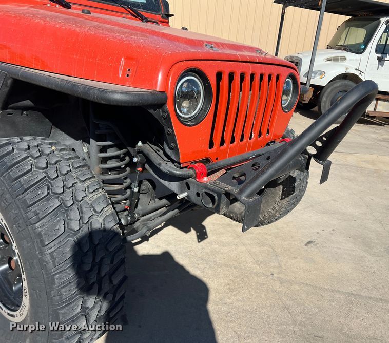 image for item JT9035 2005 Jeep  Wrangler  SUV