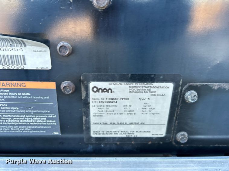 image for item KH9576 2007 GMC C7500 medical scanner truck