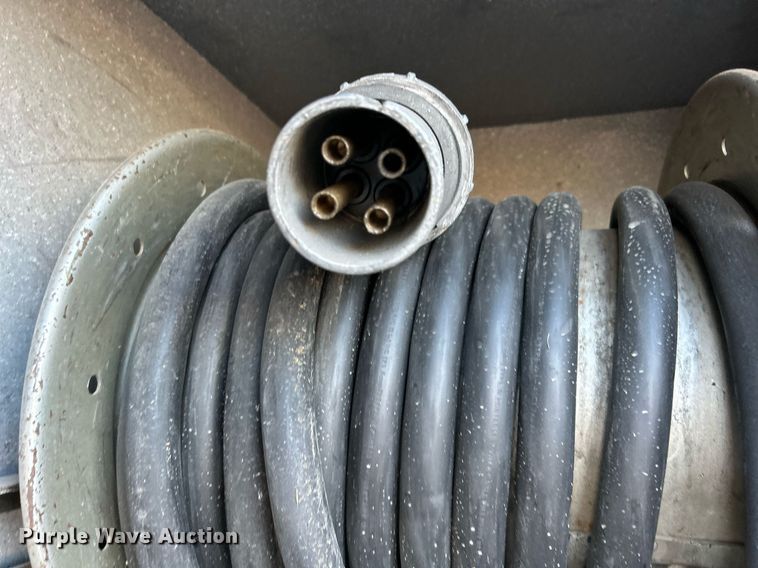 image for item KH9576 2007 GMC C7500 medical scanner truck