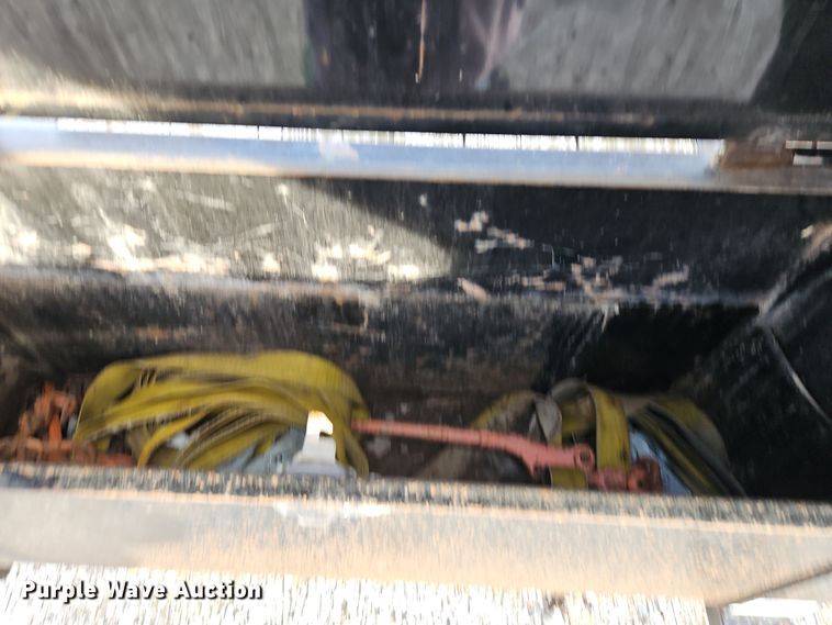 image for item LB9664 2014 Lamar GN3220 equipment trailer