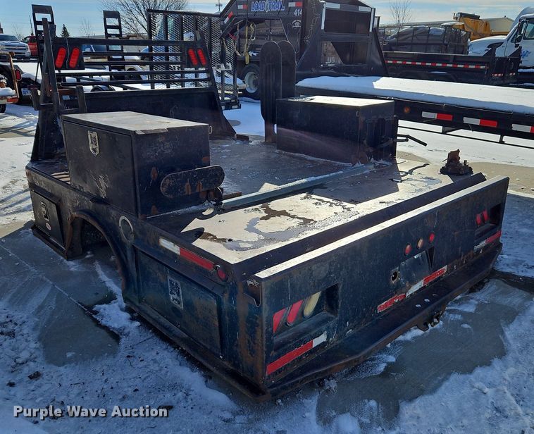 image for item LB9729 Flatbed