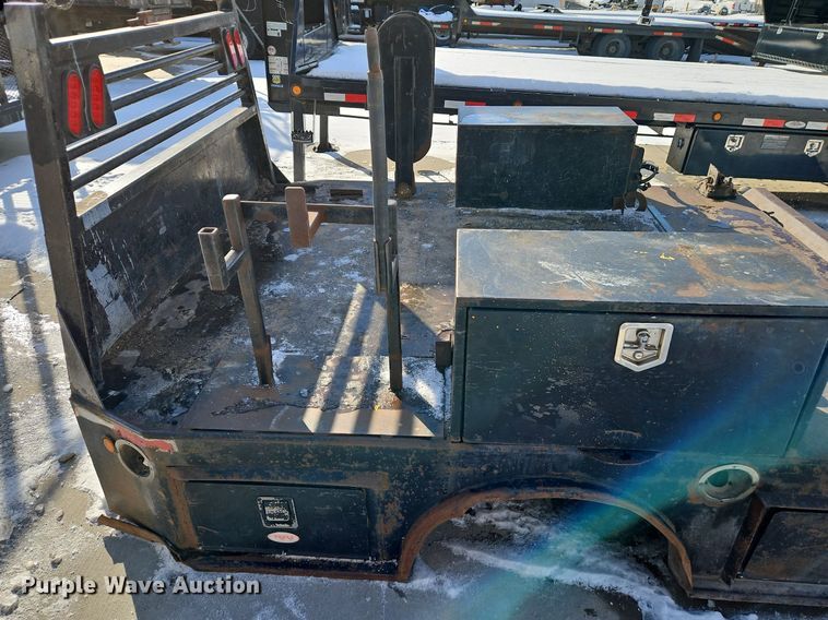 image for item LB9729 Flatbed