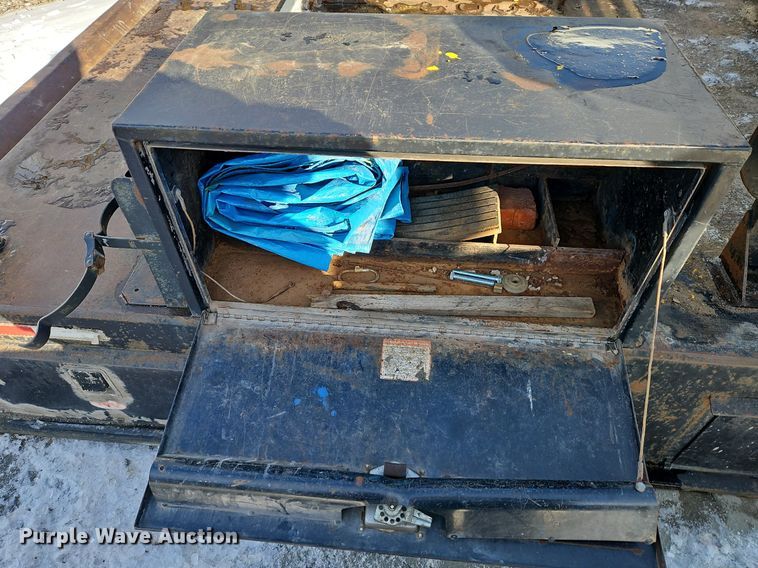 image for item LB9729 Flatbed