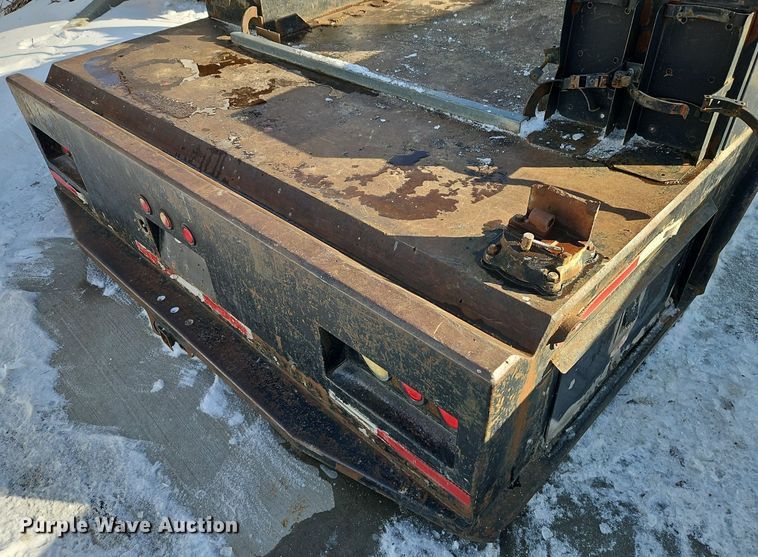 image for item LB9729 Flatbed