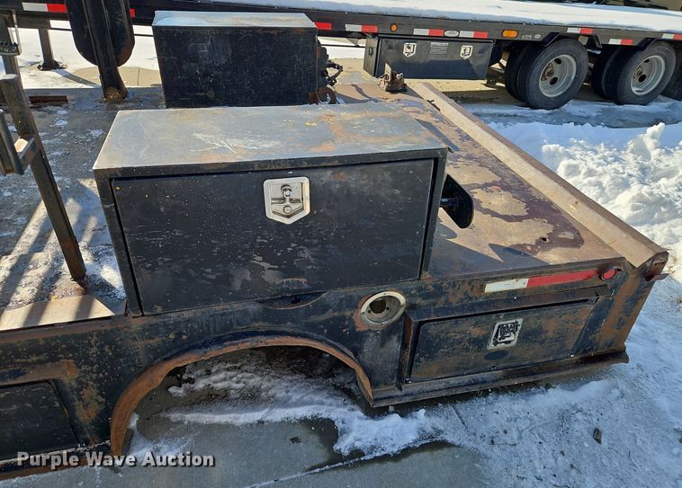 image for item LB9729 Flatbed