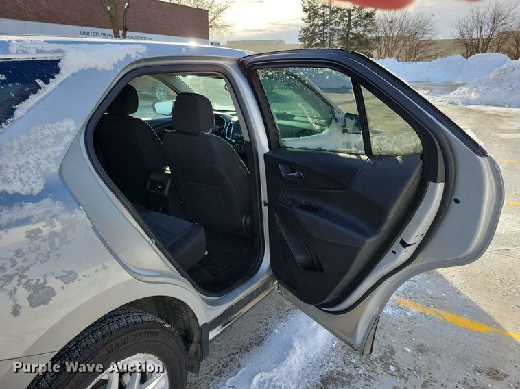 image for item LC9788 2022 Chevrolet Equinox  SUV