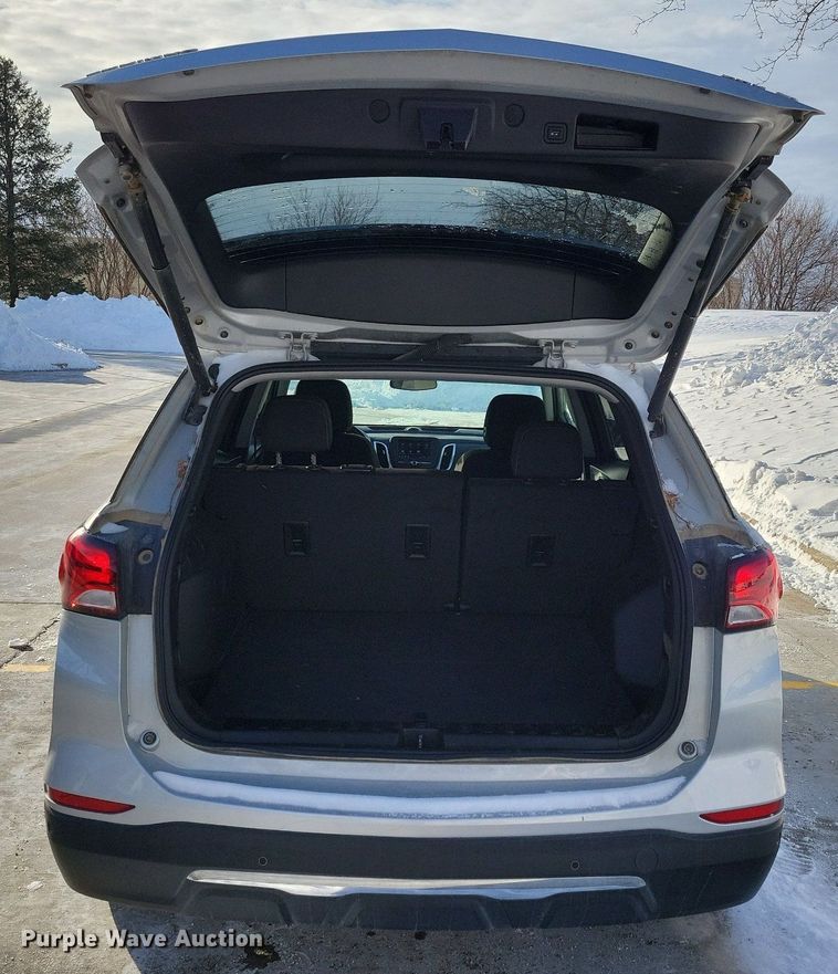 image for item LC9788 2022 Chevrolet Equinox  SUV