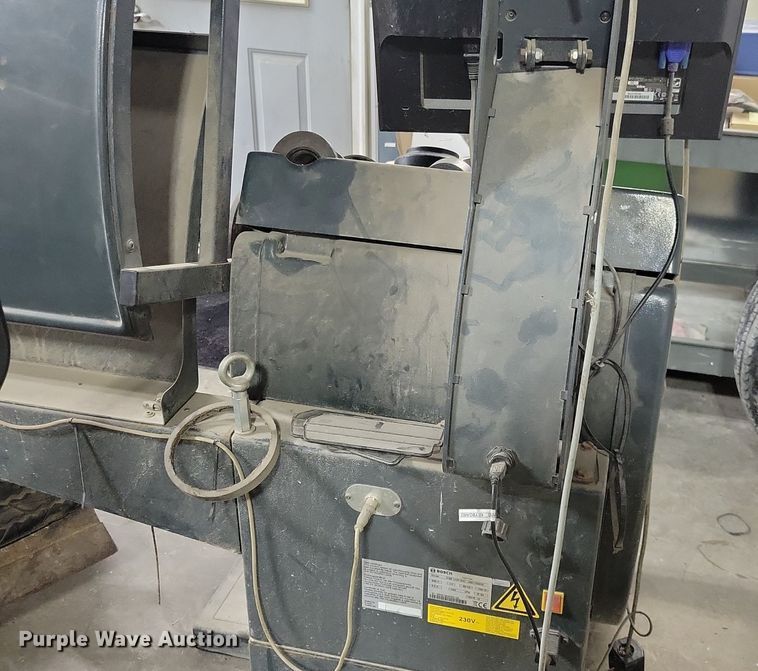 image for item LC9790 2012 Bosch WBE 4430 tire balancer