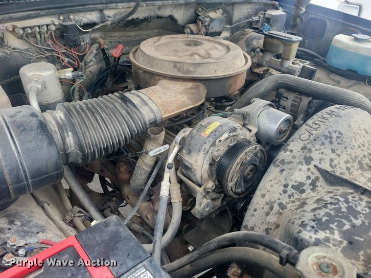 image for item LC9792 1991 Chevrolet 1500 Silverado pickup truck