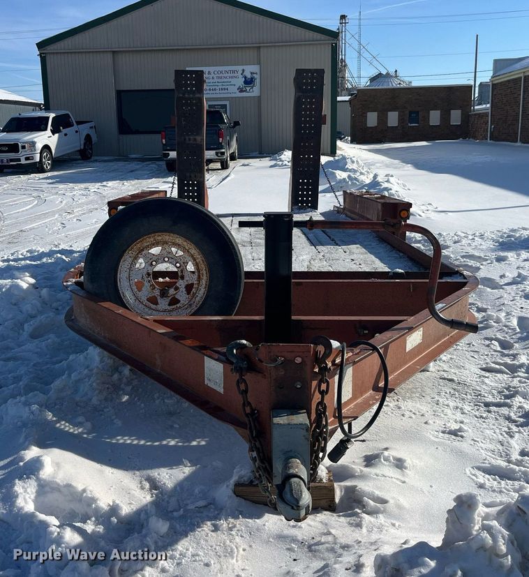 image for item LD9297 2003 Belshe Industries WB12 equipment trailer