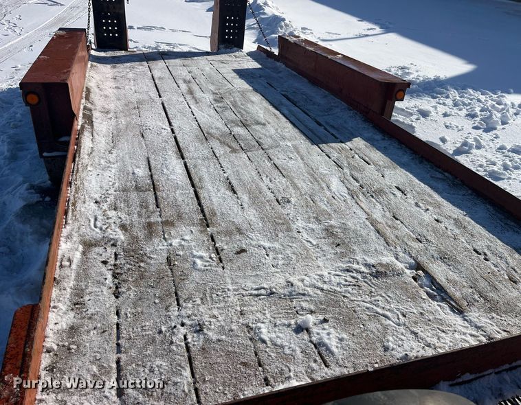 image for item LD9297 2003 Belshe Industries WB12 equipment trailer