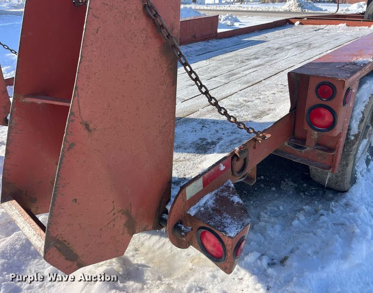 image for item LD9297 2003 Belshe Industries WB12 equipment trailer