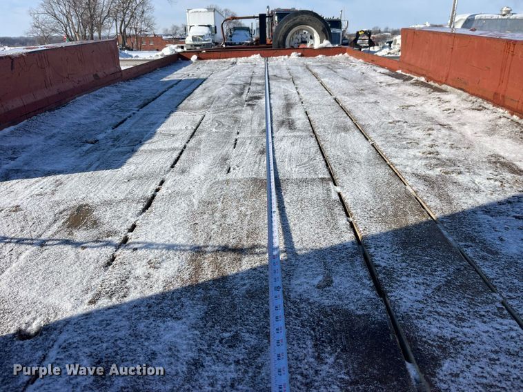 image for item LD9297 2003 Belshe Industries WB12 equipment trailer