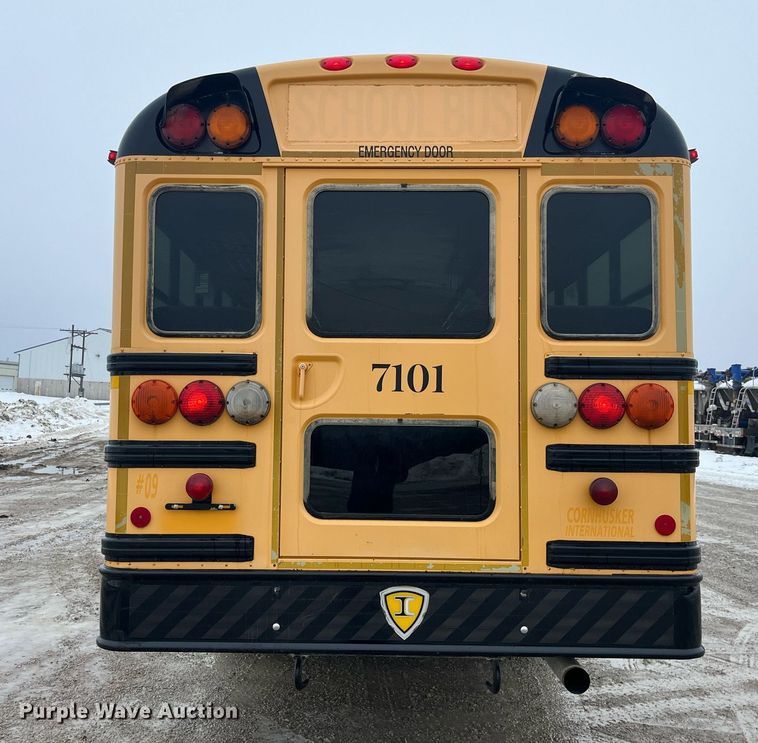 image for item LD9301 2006 International CE300 school bus