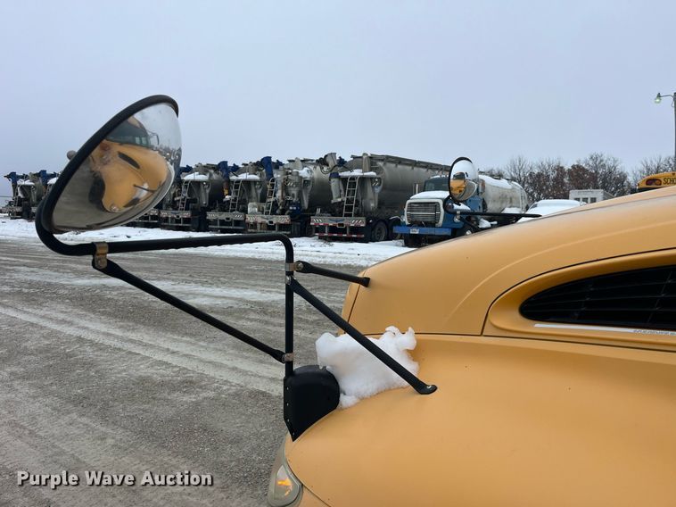 image for item LD9301 2006 International CE300 school bus