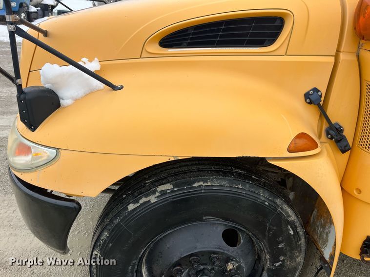 image for item LD9301 2006 International CE300 school bus