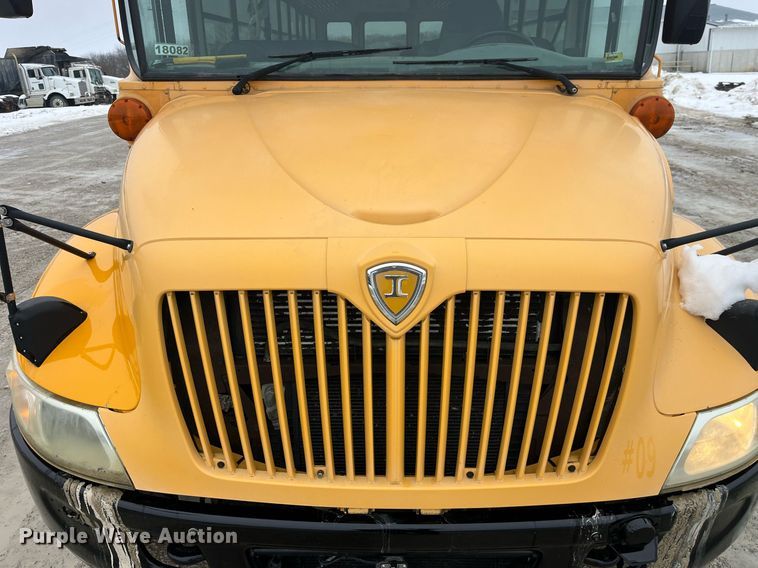 image for item LD9301 2006 International CE300 school bus